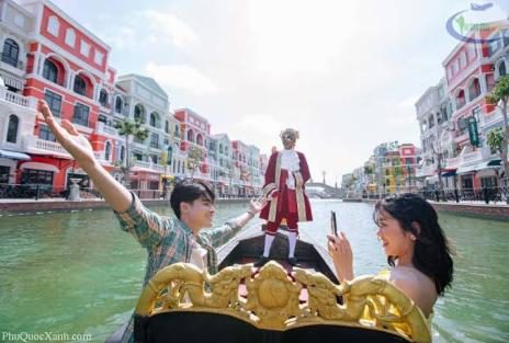 貢多拉遊運河